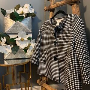 Max Studio Black & White Blazer Size XS